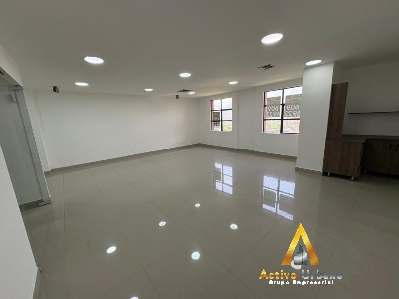 foto_104782_901271444_7518225558_ss