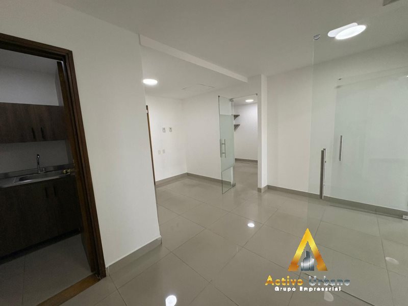 foto_104782_901271444_7518244825_ss