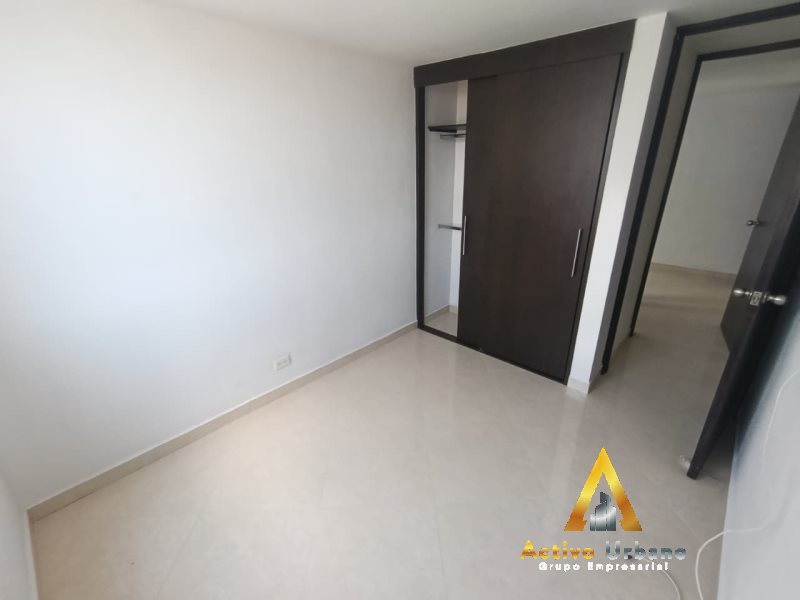 foto_104782_901271444_7813936074_ss