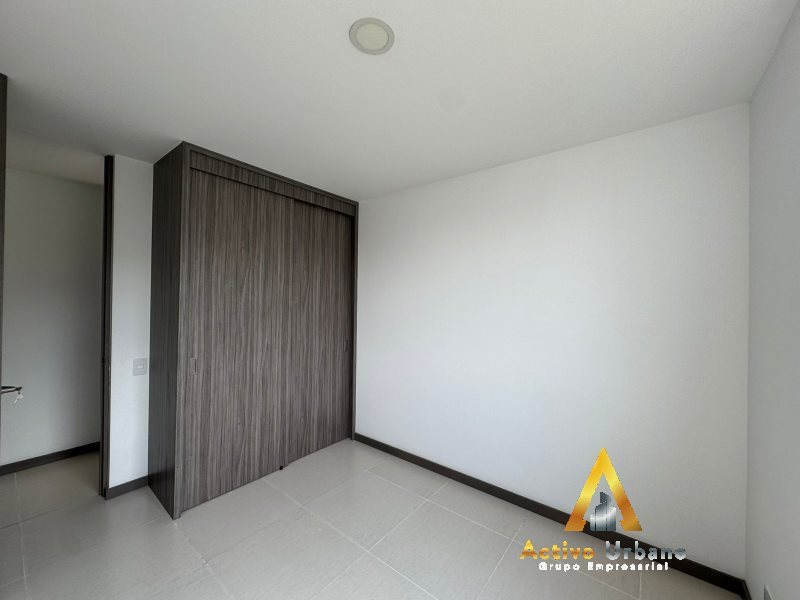 foto_104782_901271444_7863955689_ss