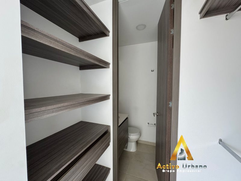 foto_104782_901271444_7880301534_ss