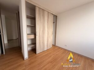 foto_104782_901271444_7945221999_ss