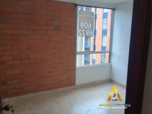 foto_104782_901271444_8375257928_ss