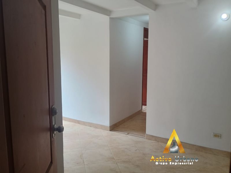 foto_104782_901271444_8409644452_ss