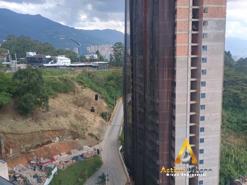 foto_104782_901271444_8544498474_ss