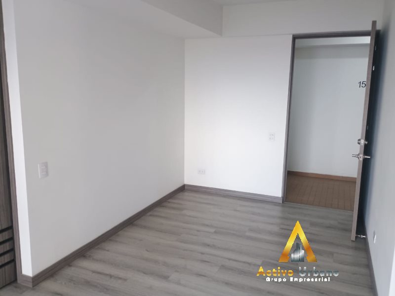 foto_104782_901271444_8586214894_ss