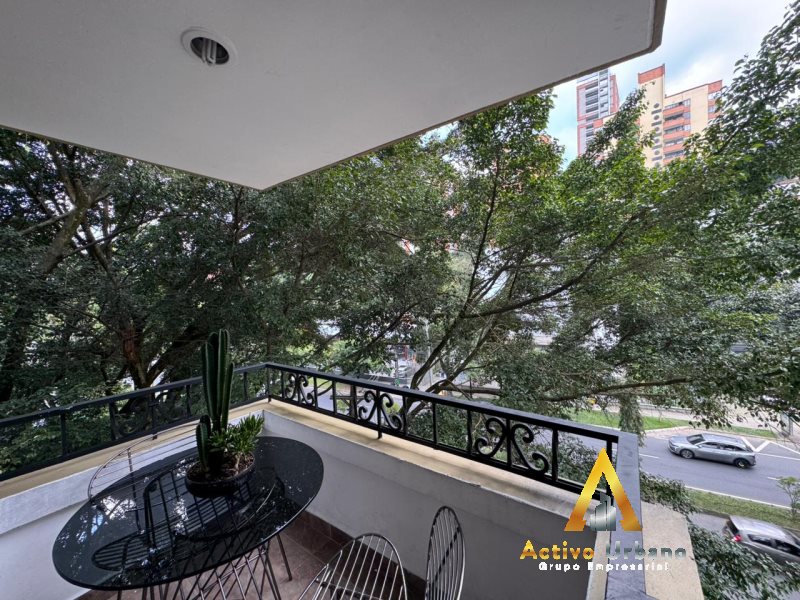 foto_104782_901271444_8760725465_ss