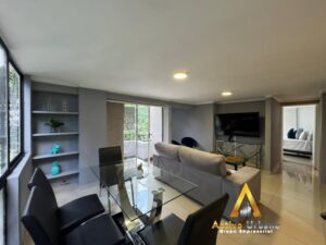 foto_104782_901271444_8808361963_ss