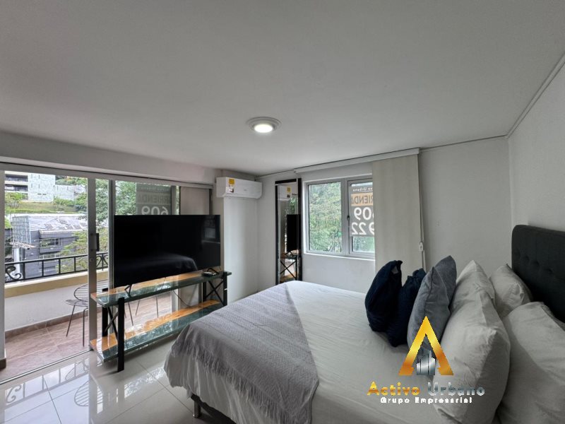 foto_104782_901271444_8808509047_ss