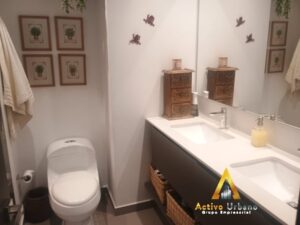 foto_104782_901271444_8865682845_ss