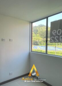 foto_104782_901271444_8877192191_ss