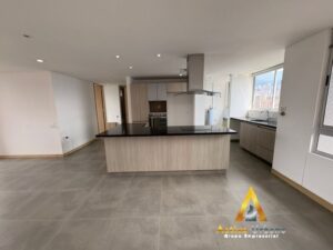 foto_104782_901271444_8946726149_ss