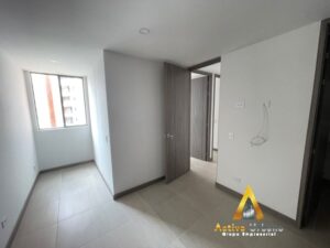 foto_104782_901271444_9053069610_ss