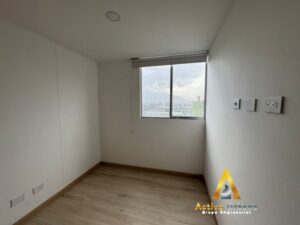 foto_104782_901271444_9285966590_ss