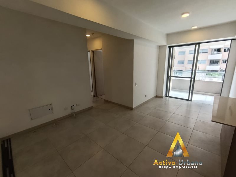 foto_104782_901271444_9392093085_ss