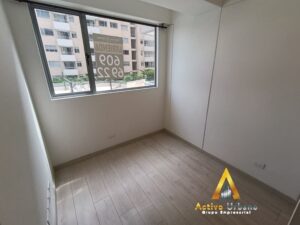 foto_104782_901271444_9416526511_ss