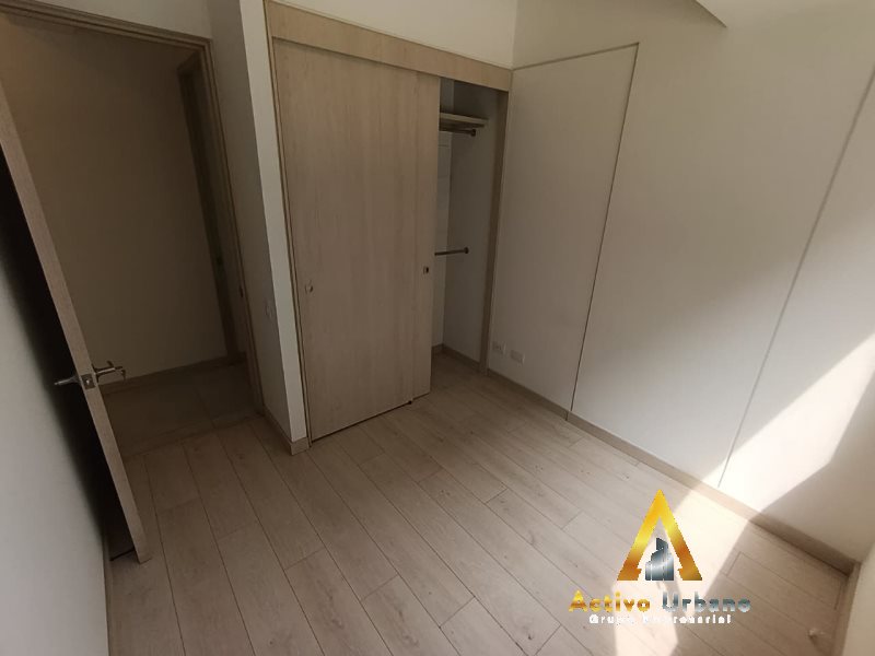 foto_104782_901271444_9428333149_ss