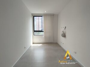 foto_104782_901271444_9499990226_ss