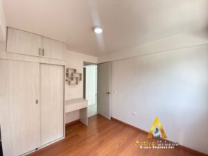 foto_104782_901271444_9501346981_ss