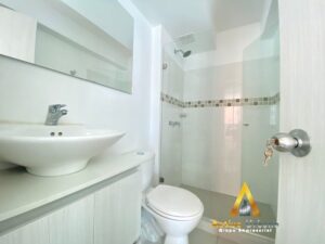 foto_104782_901271444_9506679439_ss