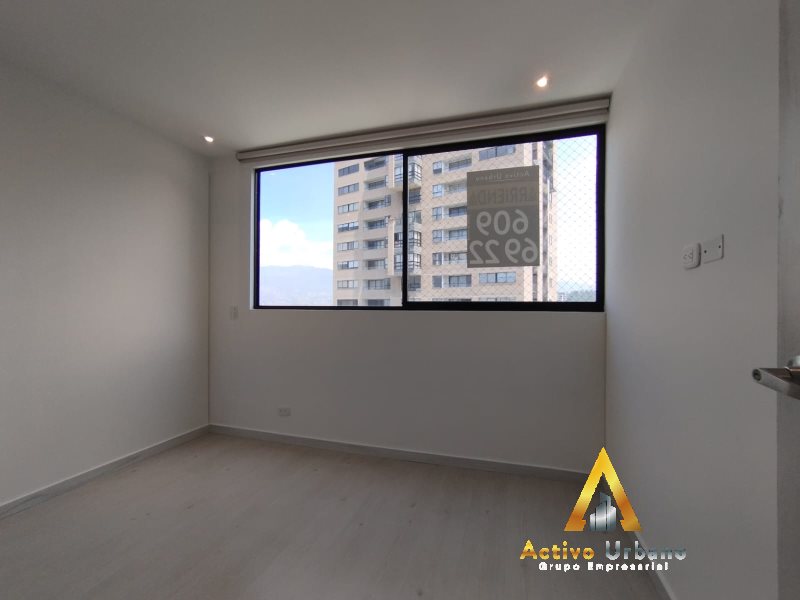 foto_104782_901271444_9541442547_ss