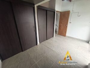 foto_104782_901271444_9782851548_ss