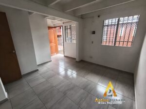 foto_104782_901271444_9812698237_ss