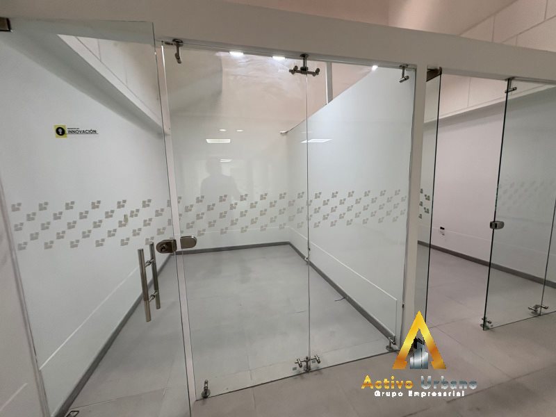 foto_104782_901271444_9887866403_ss