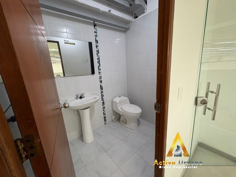 foto_104782_901271444_9887952724_ss