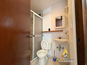 foto_104782_901271444_9988223160_ss