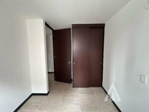 foto_104782_901271444_0056561829_ss