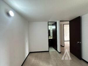 foto_104782_901271444_0058984708_ss