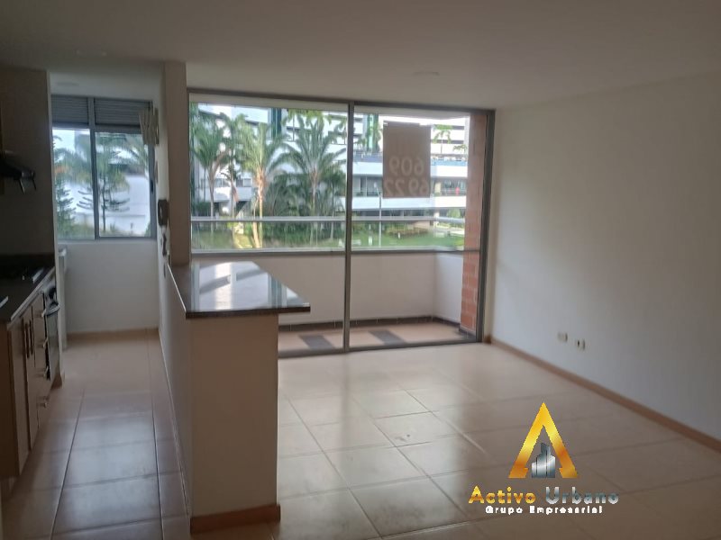 foto_104782_901271444_0106422521_ss