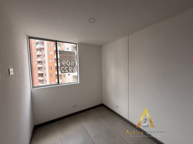 foto_104782_901271444_0567983220_ss