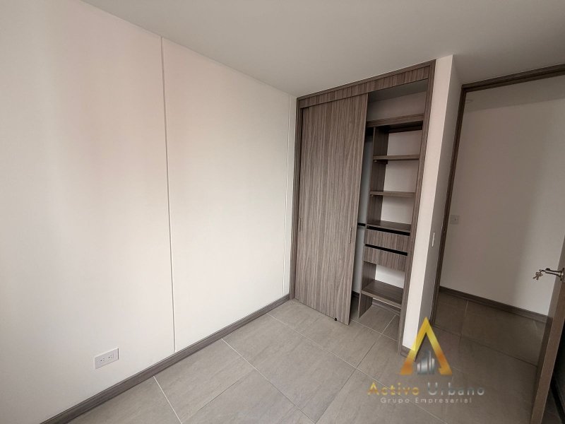 foto_104782_901271444_0608536307_ss