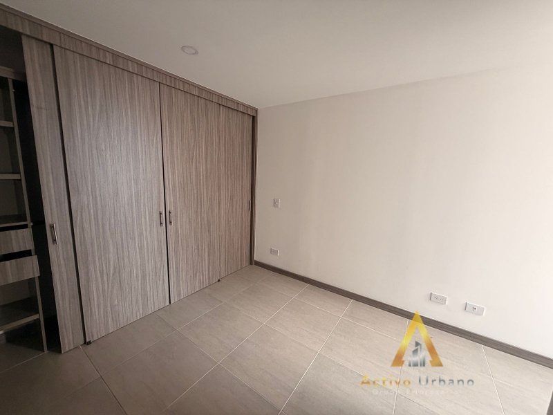 foto_104782_901271444_0619408847_ss