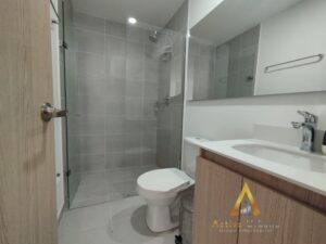 foto_104782_901271444_0851669087_ss