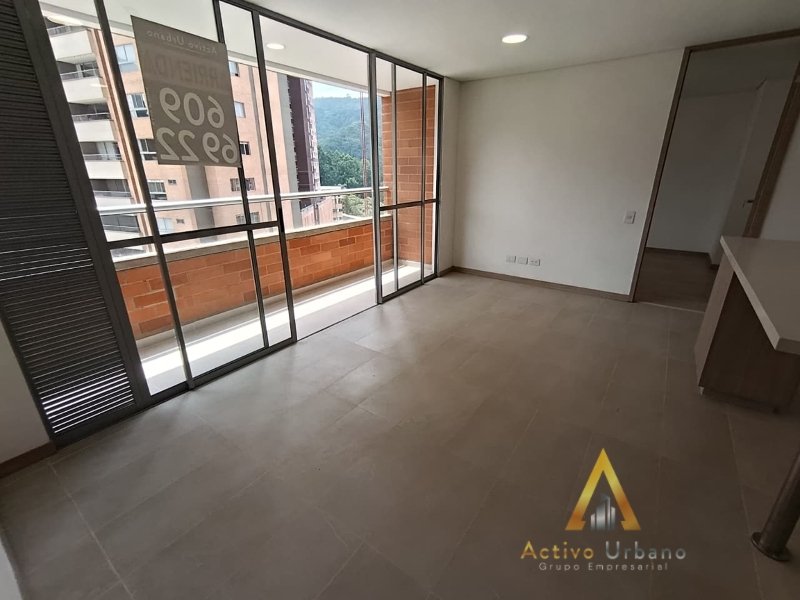 foto_104782_901271444_0906696890_ss