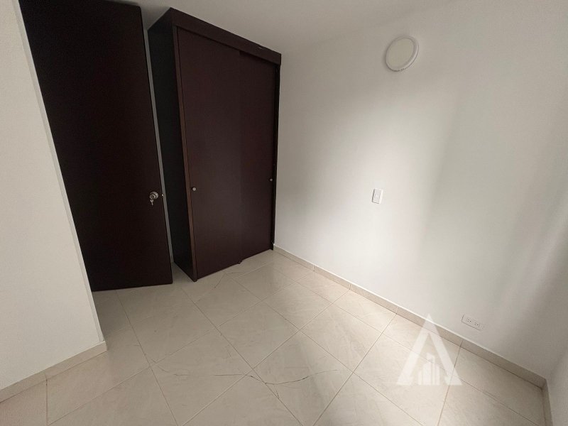 foto_104782_901271444_1221392601_ss