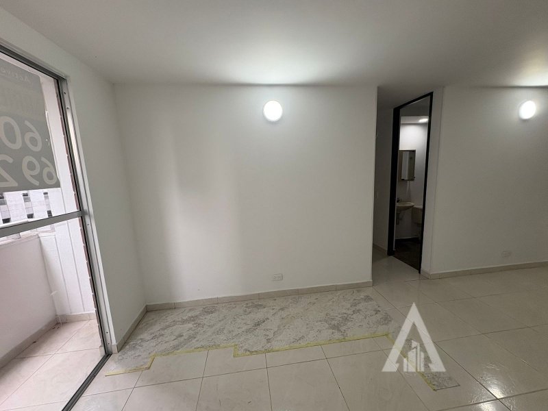 foto_104782_901271444_1245871435_ss