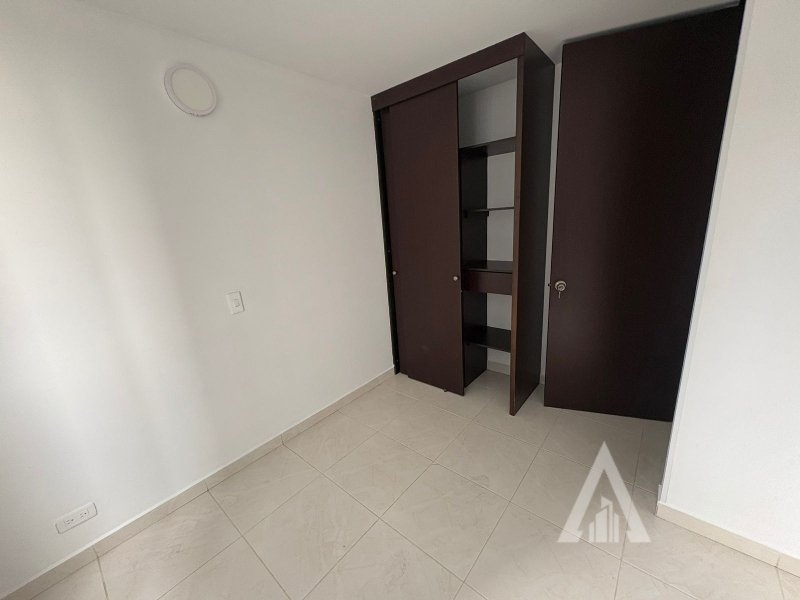 foto_104782_901271444_1247425702_ss