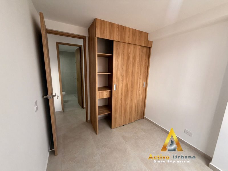 foto_104782_901271444_1840060806_ss