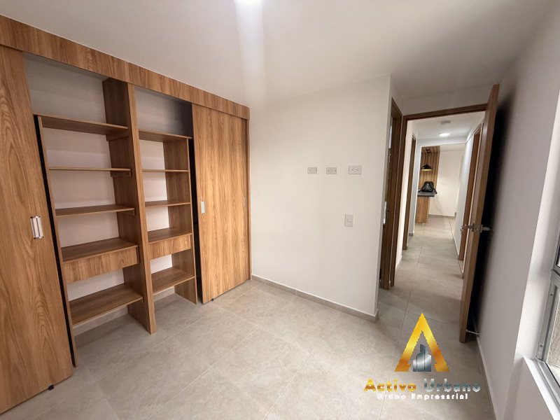 foto_104782_901271444_1869451451_ss