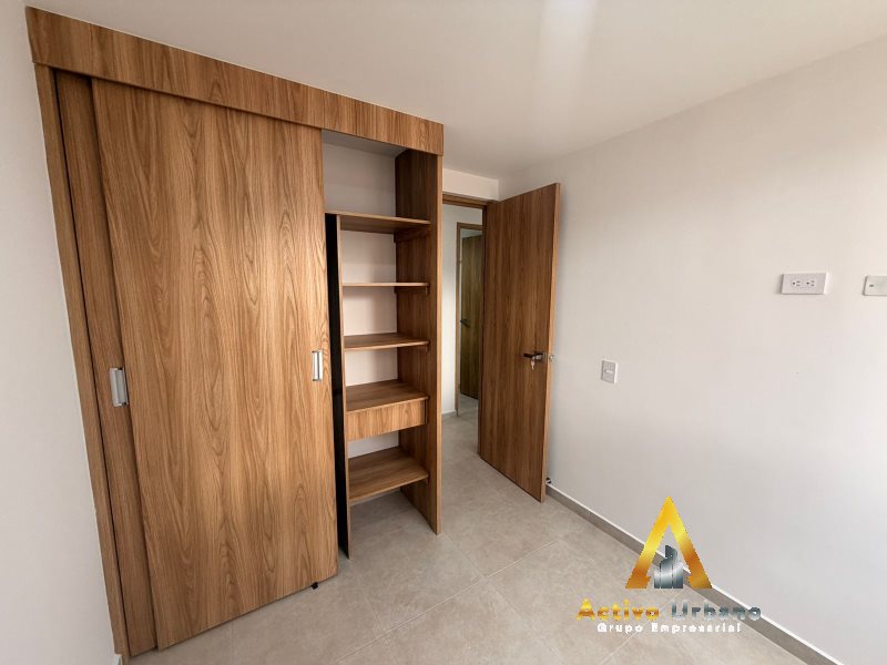 foto_104782_901271444_1893624628_ss