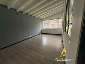 foto_104782_901271444_2952091636_ss