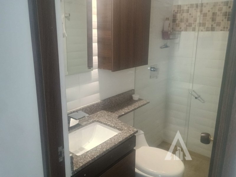 foto_104782_901271444_3321137908_ss