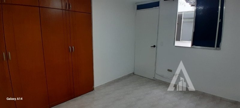 foto_104782_901271444_3490547421_ss