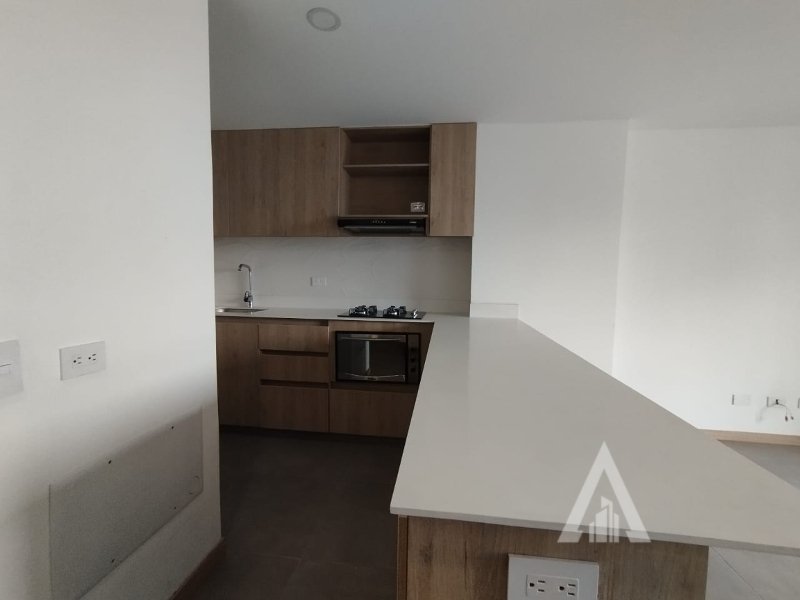 foto_104782_901271444_3846316391_ss