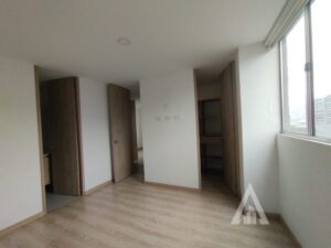 foto_104782_901271444_3876721357_ss