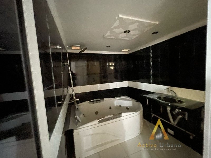 foto_104782_901271444_3898778768_ss